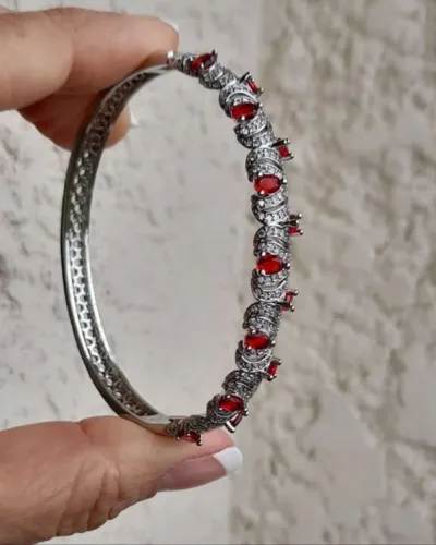 Bracelete Ródio Importado Safiras