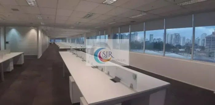 Conjunto para alugar, 2315 m² - Brooklin - São Paulo/SP