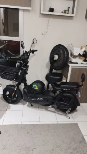 Moto elétrica - inclui capa de chuva