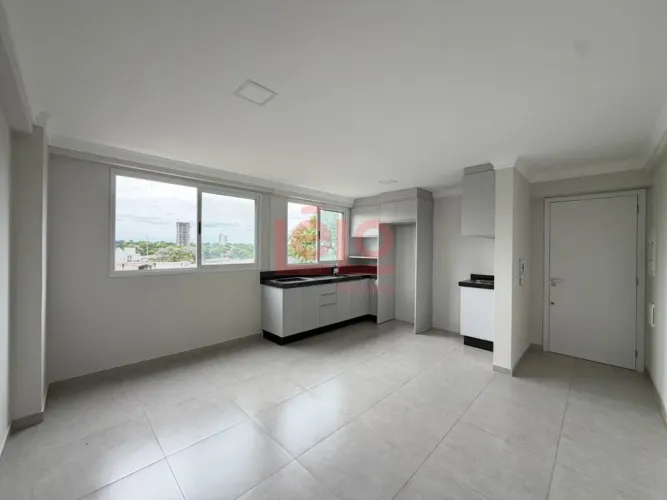 Apartamento para locação no Edifício Platinum com suíte, cozinha planejada e garagem cober