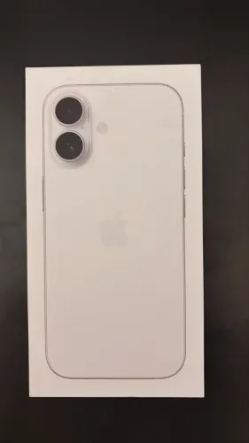 iPhone 17