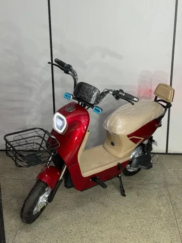 Scooter Elétrica Lee - Viva com mais liberdade e economia 