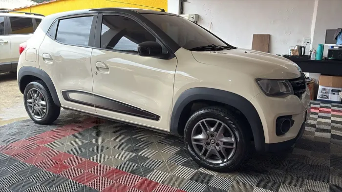Renault Kwid Intense 1.0 Flex 12V 5P Mec. 2018