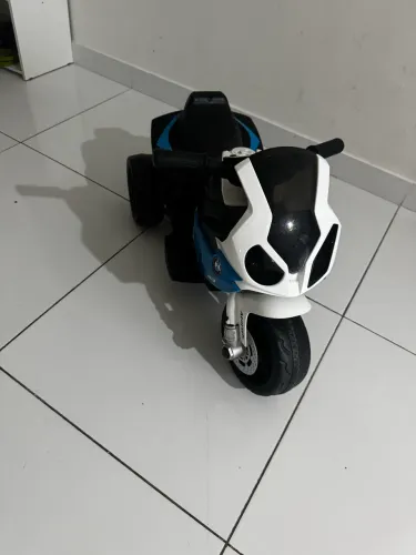 Moto Elétrica BMW brinquedo
