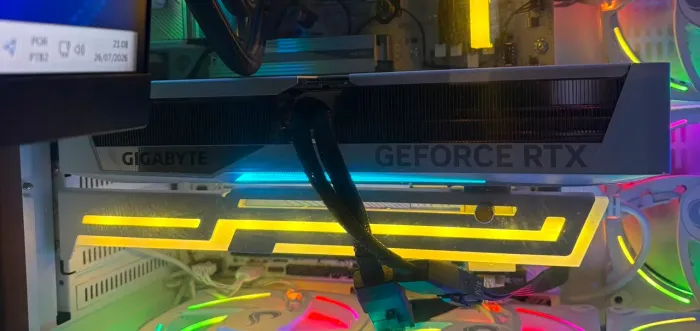 RTX 5070 Gigabyte White Edition
