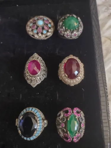 Lindos Anéis de prata com pedras