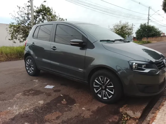 Volkswagen Fox 1.6 MI Total Flex 8V 5P 2014