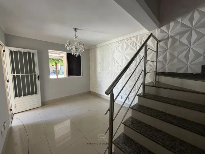 Sobrado Vila Borghese, com 3 quartos, moveis planejados e varanda Gourmet