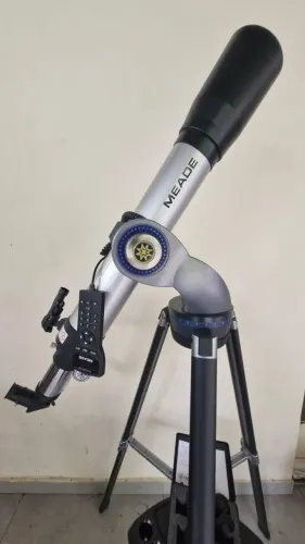 Telescópio refrator Meade 90mm X 800mm f/8.8 controle Autostar, 5 lentes originais Meade