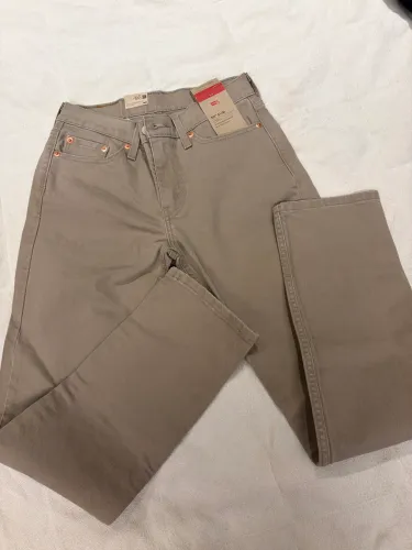 Calça Levis nova