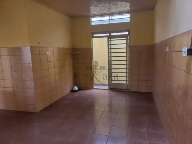 Casa Comercial Residencial - Jacareí - Centro - 242m².