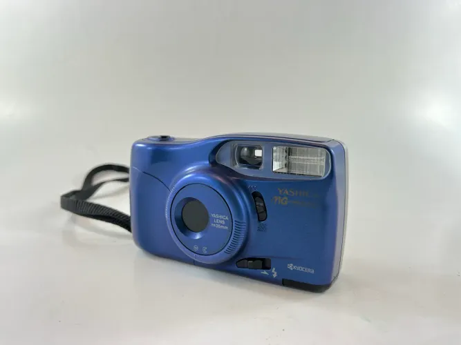 Câmera Yashica mg-motor azul