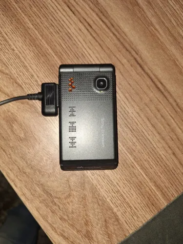 Sony ericsson W380 preto