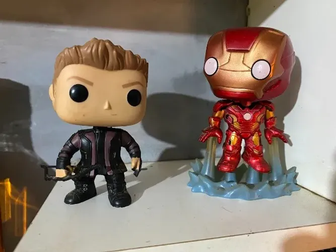 Pop Funko Iron Man + Gavião Arqueiro