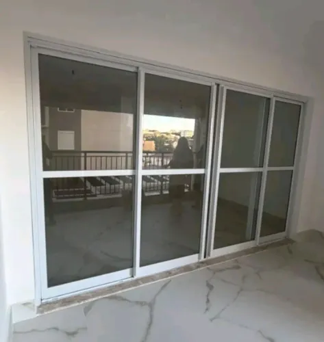 Porta Balcão 04 Folhas Branca 3,50 x 2,12