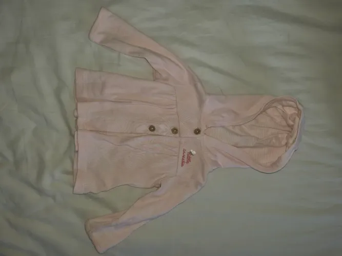 Casaquinho blusa de frio com capuz rosa Carter's 6M