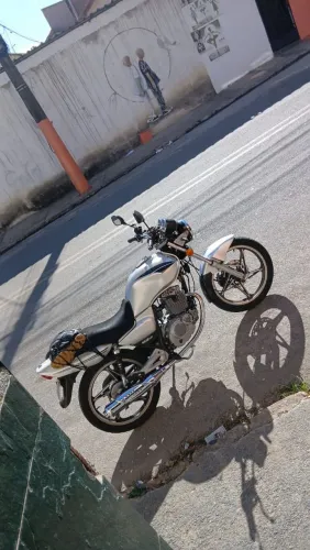 Moto venda e troca muito boa