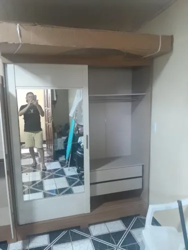 Guarda roupa