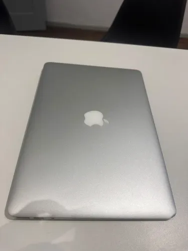 MacBook early Air 2015 