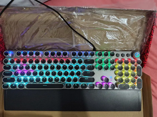 Teclado mecânico teclas redondas