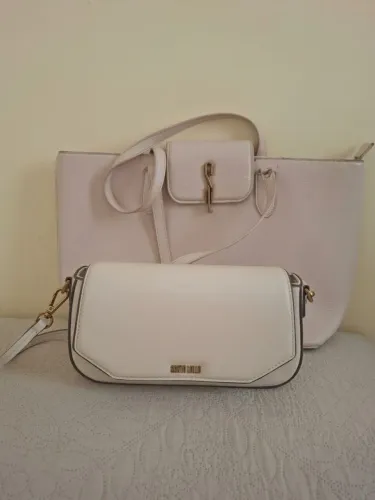 Duas bolsas Santa lolla
