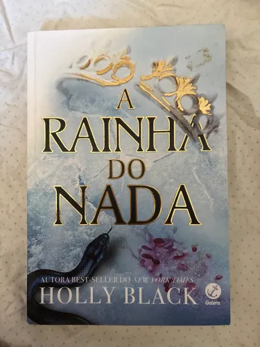 Livro a rainha do nada em perfeito estado