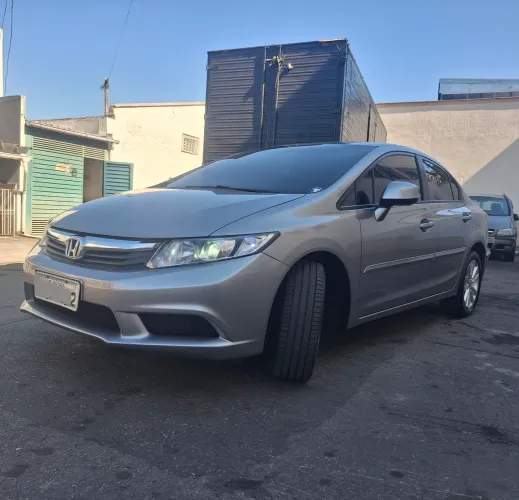 Honda Civic Sedan LXS 1.8/1.8 Flex 16V Aut. 4P 2014