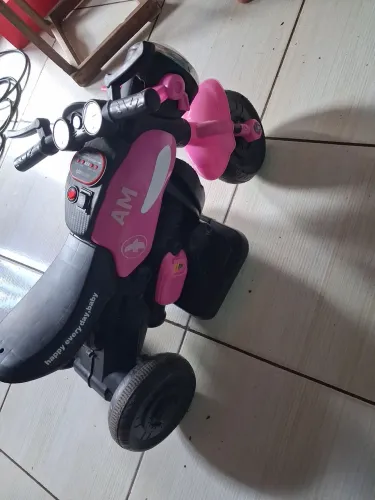 Moto eletrica infantil