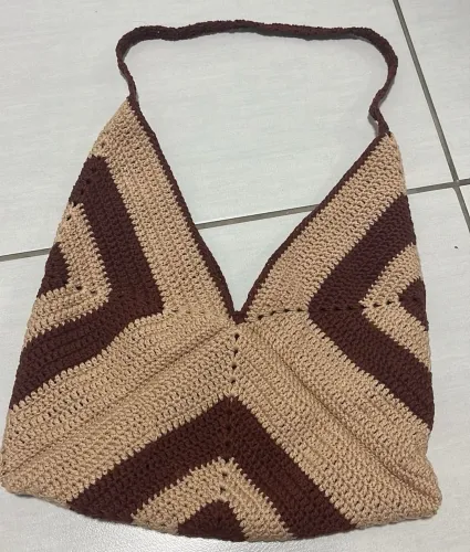 Bolsa de crochê tamanho G