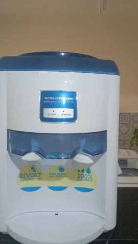 Bebedouro refrigerado Acquatronic 