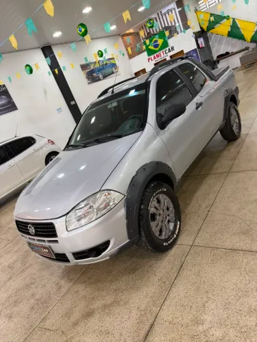 Fiat Strada Working 1.4 MPI Fire Flex 8V CD 2012
