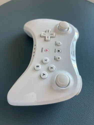 Wii U Pro Controller 