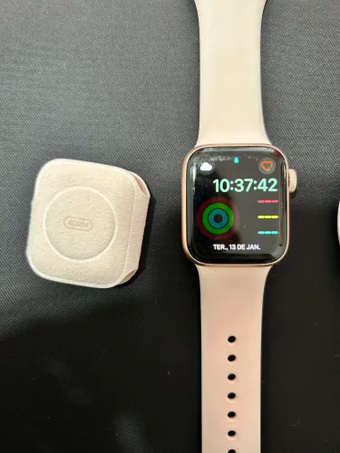 Apple Watch série 5 rosa