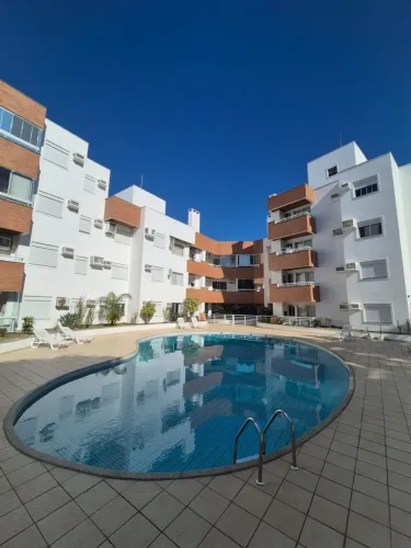 Apartamento 3 dormitórios a 50m do Mar.