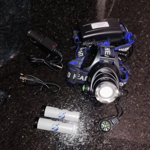 Lanterna de cabeça - Super Bright LED Headlamp - Recarregável - Shustar Albinaly