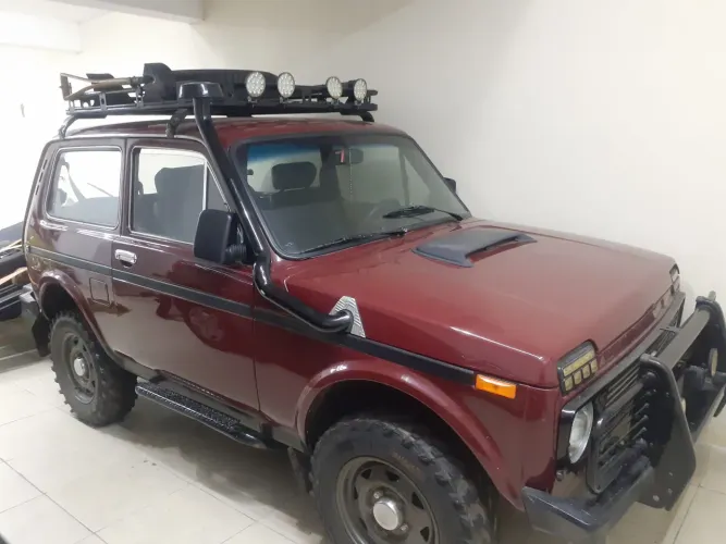 Niva 1.7I vendo/troco