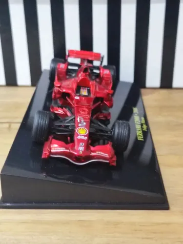 Miniatura F1 - Ferrari - 1/43 - Avaria