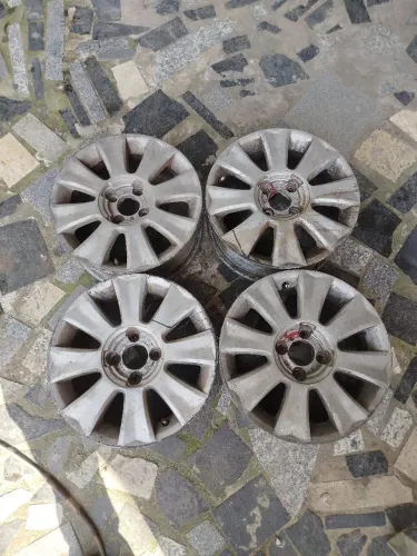 Jogo de roda de liga leve aro 16 Ford, cintroen pegout