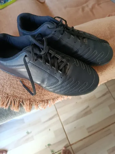 vende-se chuteira 