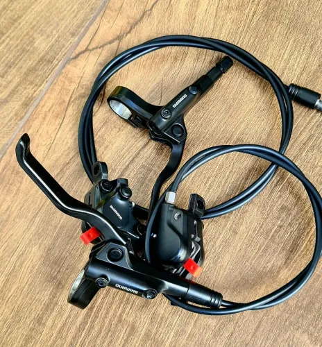 Freio a disco Shimano MT200