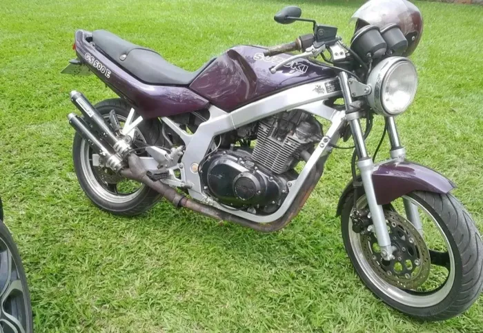 Vendo ou troco GS 500