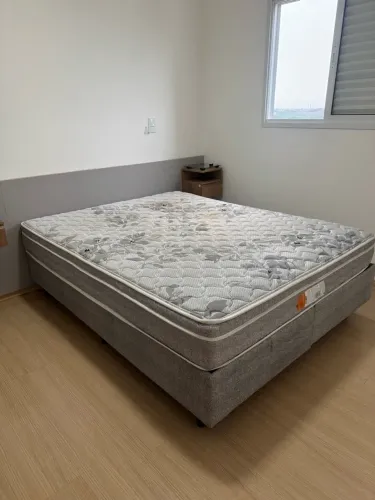 Vendo Cama Box Queen
