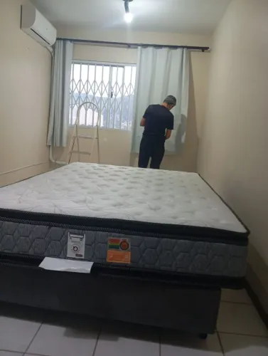 Cama box colchão Malibu novo 
