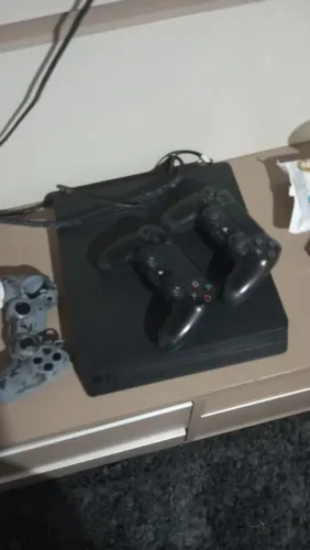 Vendo PS4.