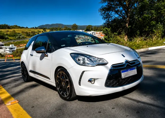 Citroen DS3 1.6 Turbo 16V 3P Mec. 2013
