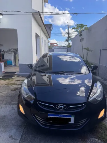 Hyundai Elantra GLS 2.0 16V Flex Aut. 2013