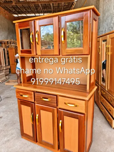Armário de cozinha 3 portas de madeira Ypê novo.
