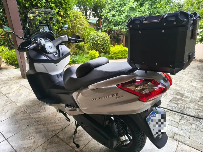 Maxsym400i 2023