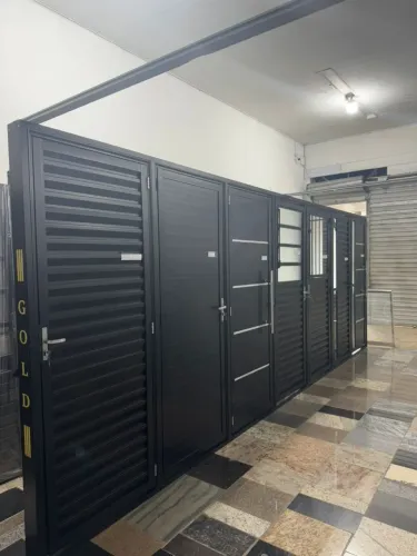 PORTAS DE ALUMÍNIO PRETO APARTIR DE R$729,99 - DIRETO DA FÁBRICA 