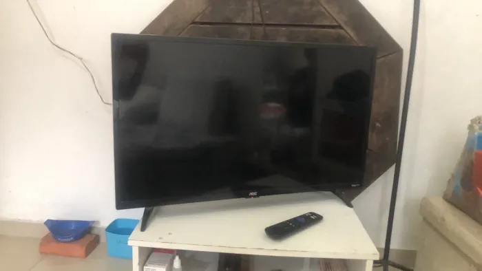Smart TV 32" AOC Roku HD